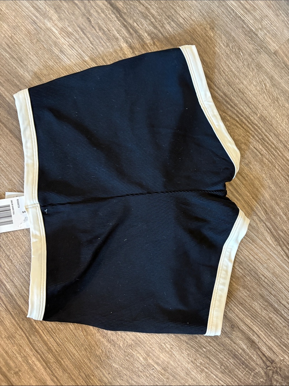 NWT L * Space BLACK/WHITE SAILOR SHORT FULL Size S - Picture 6 of 6